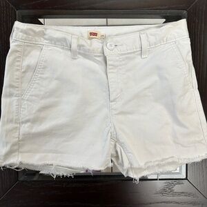 *LEVI'S* White Cut-Off Shorts Size 29